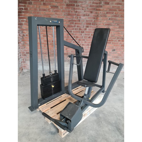 Pulse Fitness Chest Press